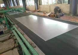 �������x���|����\����